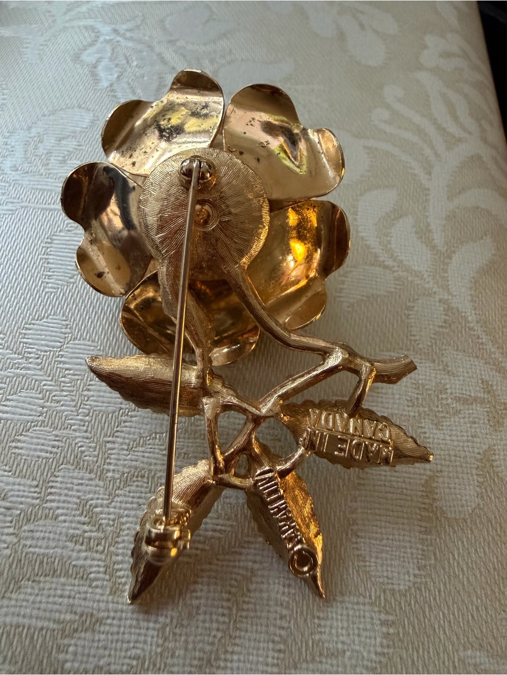 Vtg Sarah Coventry "Ember Flower" Brooch, Gold Tone Topaz Glass - Picture 3 of 3